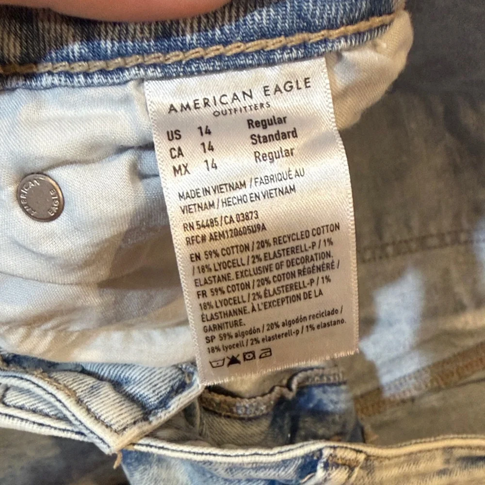 American Eagle Outfitters Light Blue Wide Leg Jeans - Picture 2 of 4
